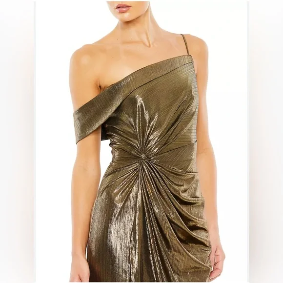 NWT Mac Duggal Gold Ruched Side Slit Gown - Picture 4 of 8